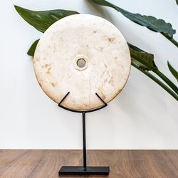 Dekoracja kamienna na postumencie Model S, My Love Bali